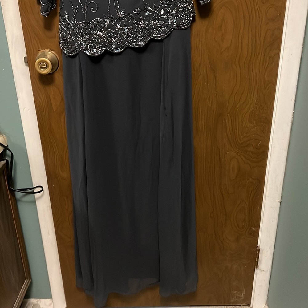 NWT JKara gray 3/4 length sleeve formal dress size 4 - Picture 3 of 4